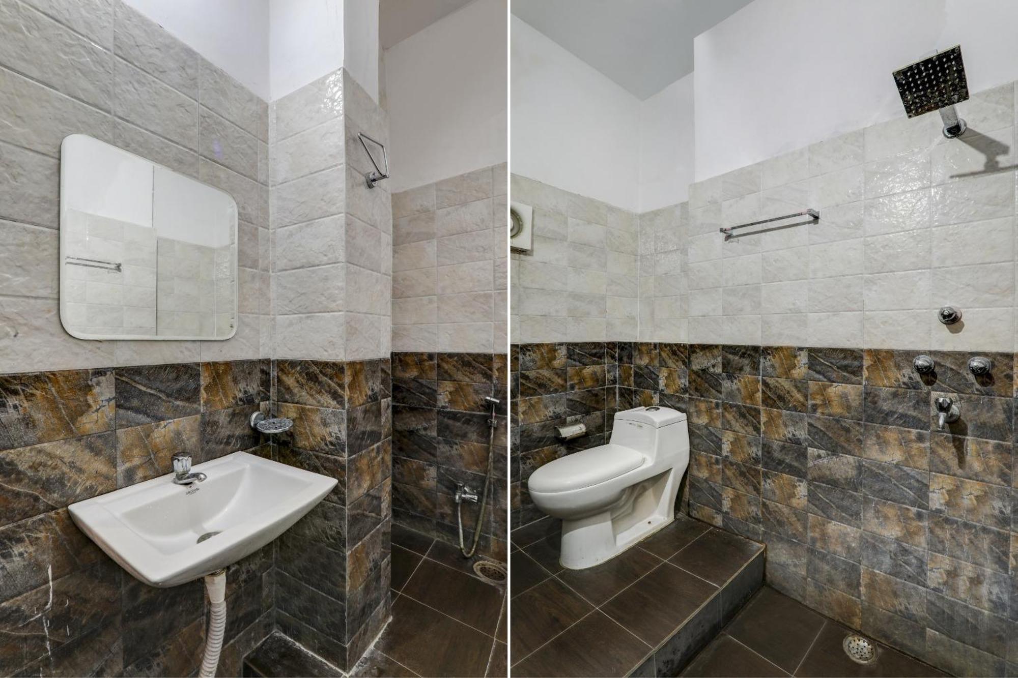 Hotel O Moon Palace Near Sahara Ganj Mall 러크나우 외부 사진
